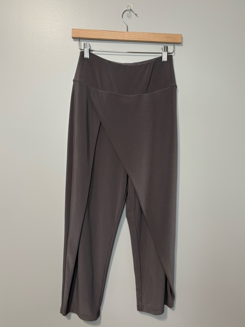 Sympli Double Over Cropped Elastic Waist Pant